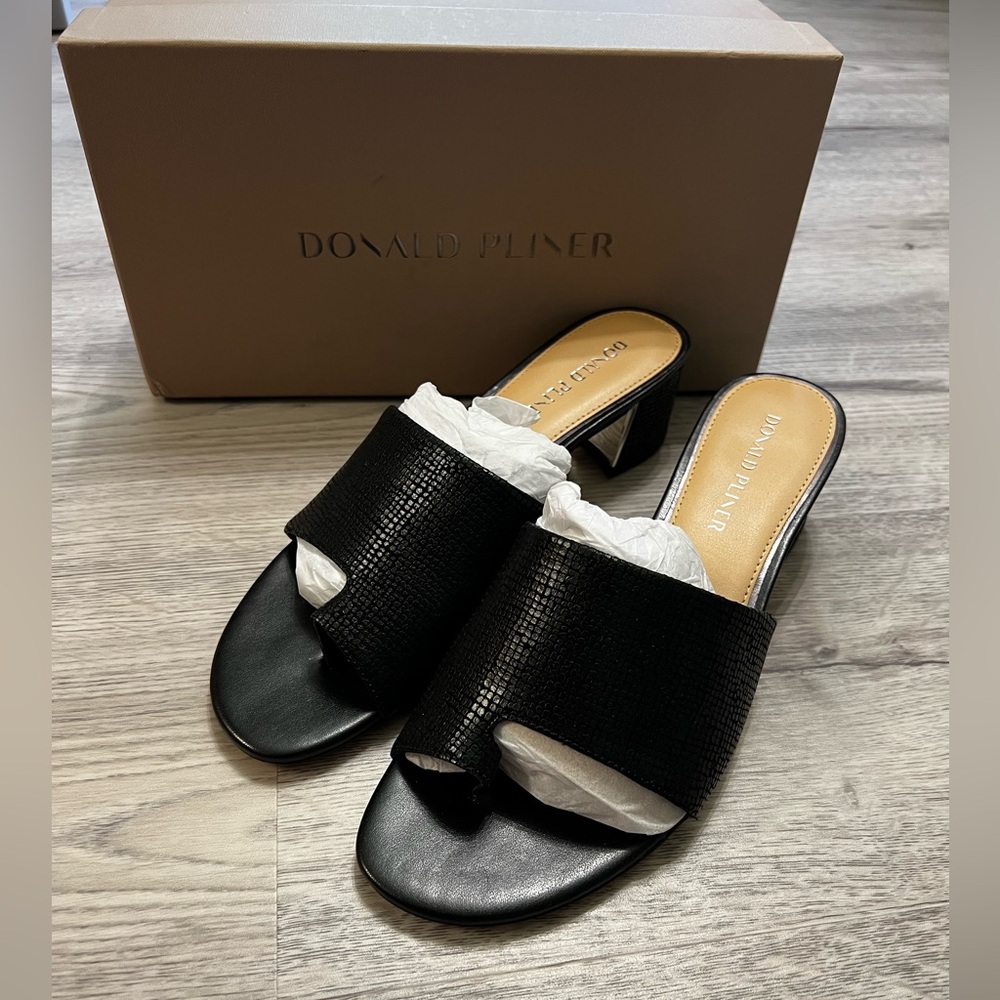 Donald Pliner Melros Pebbled Metallic Black Size 11